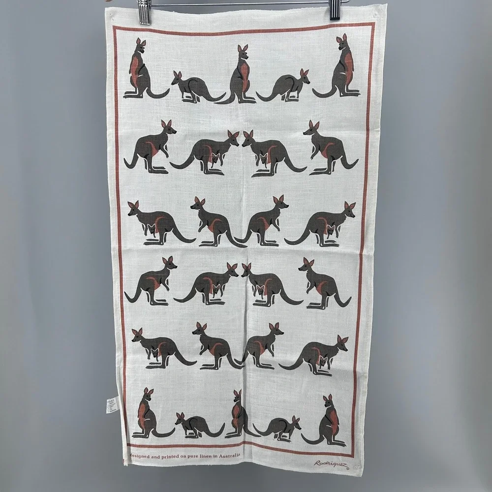 Rodriquez Pure Linen Kangaroo Tea Towel Australian Tourist Souvenir White Gray